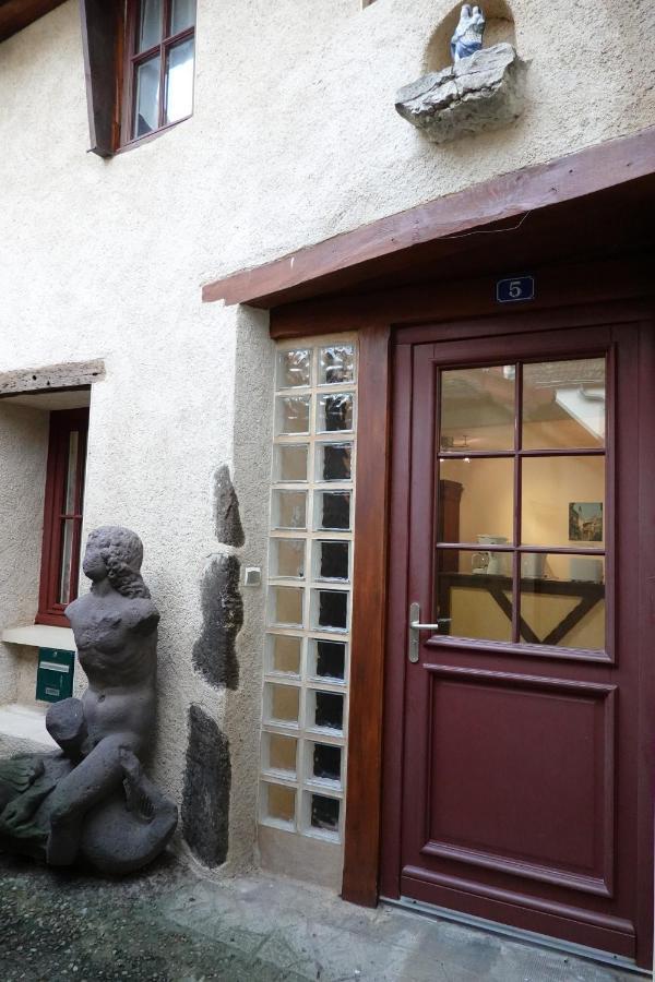 Appart' De La Collegiale Bourbon-Lancy Exteriér fotografie